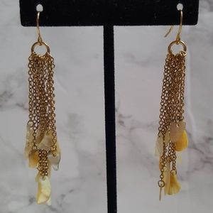 ⭐Gold dangle earrings